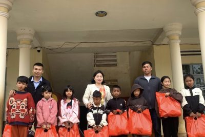 CHỢ TẾT QUÊ EM – XUÂN YÊU THƯƠNG